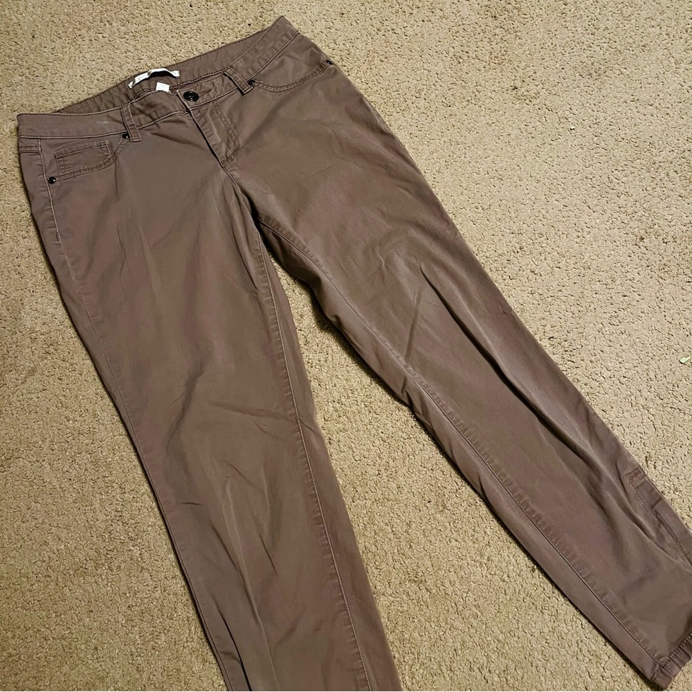 Lauren Conrad pants size 8 with zipper at heels - Picture 2 of 5